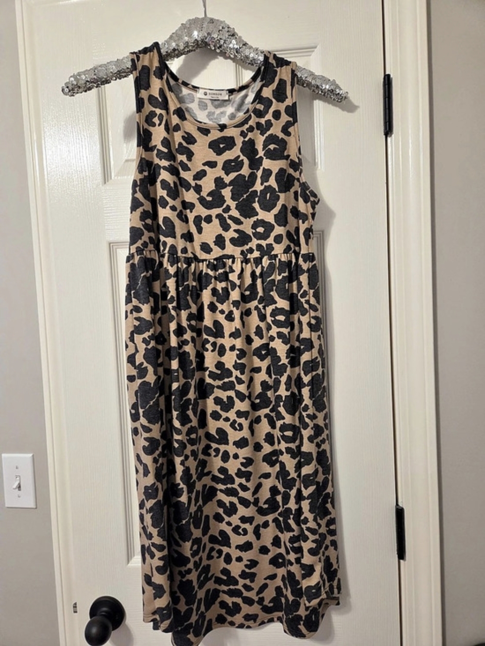 Bombom Animal Print Midi Dress in Brown & Black Size Medium